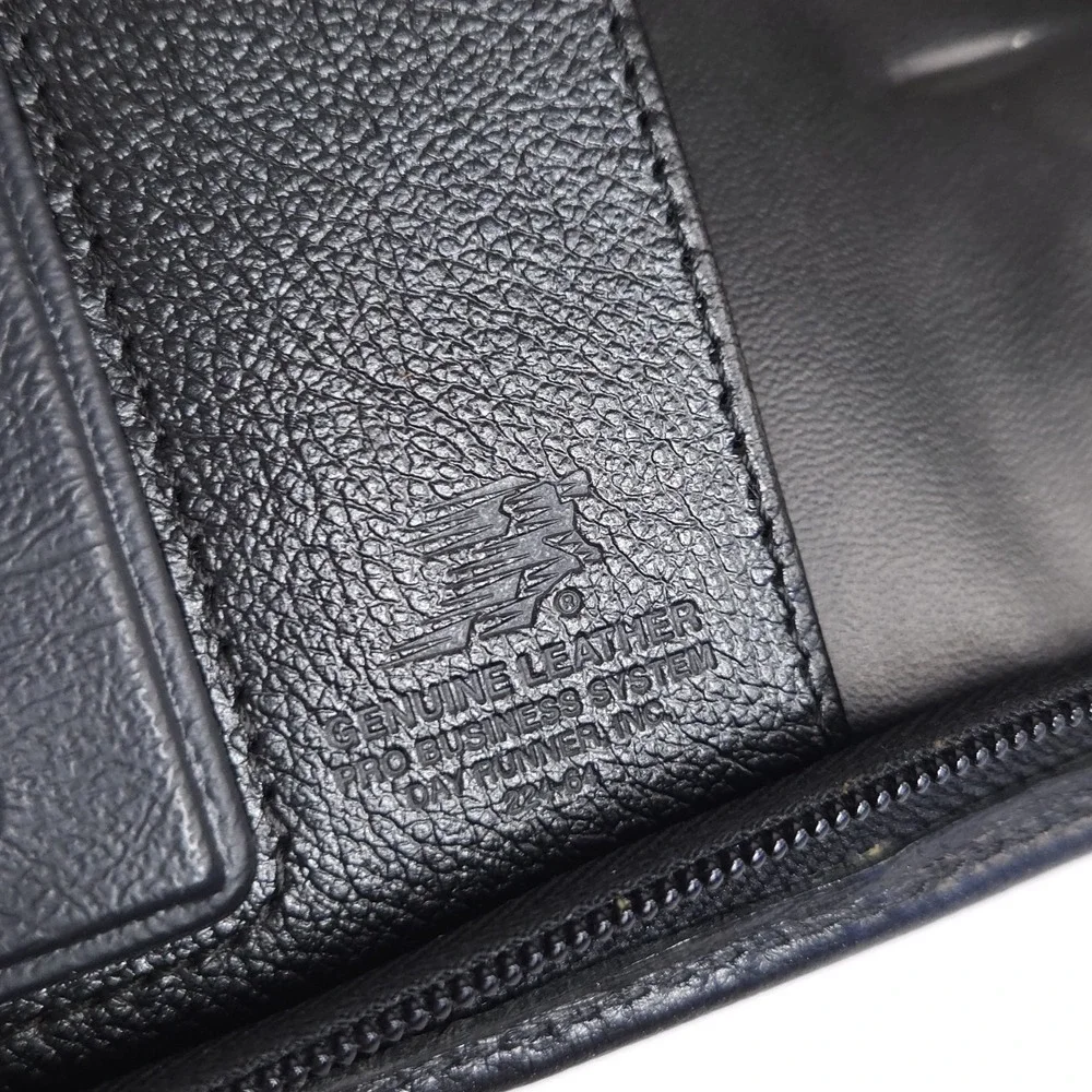 Vtg Day Runner Pro Business System Black Leather 7-Ring Zip Planner Binder 8x10